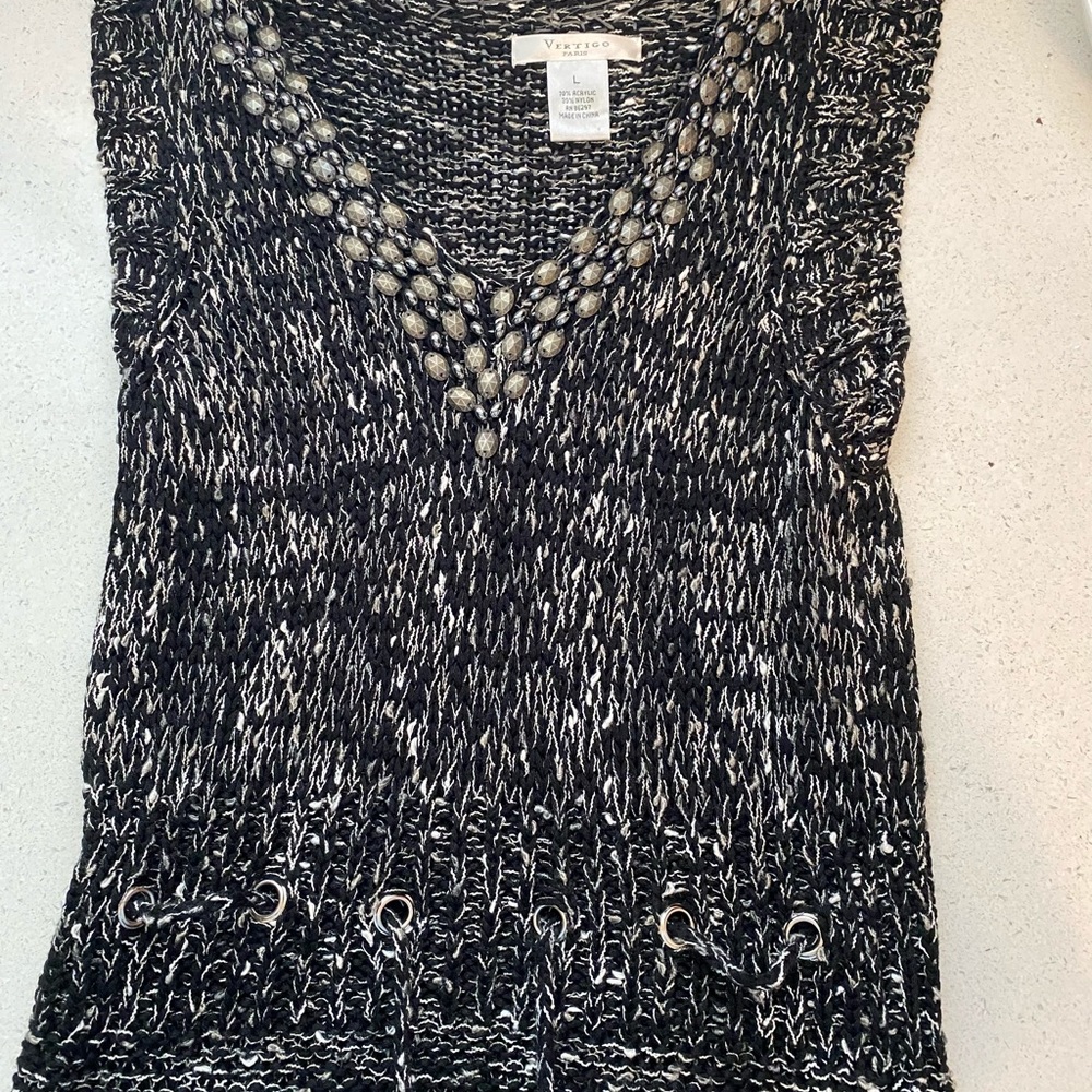 Vertigo black and white Sweater dress